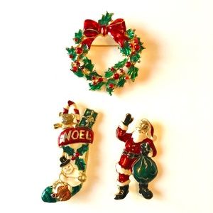 Lot of Christmas Brooches